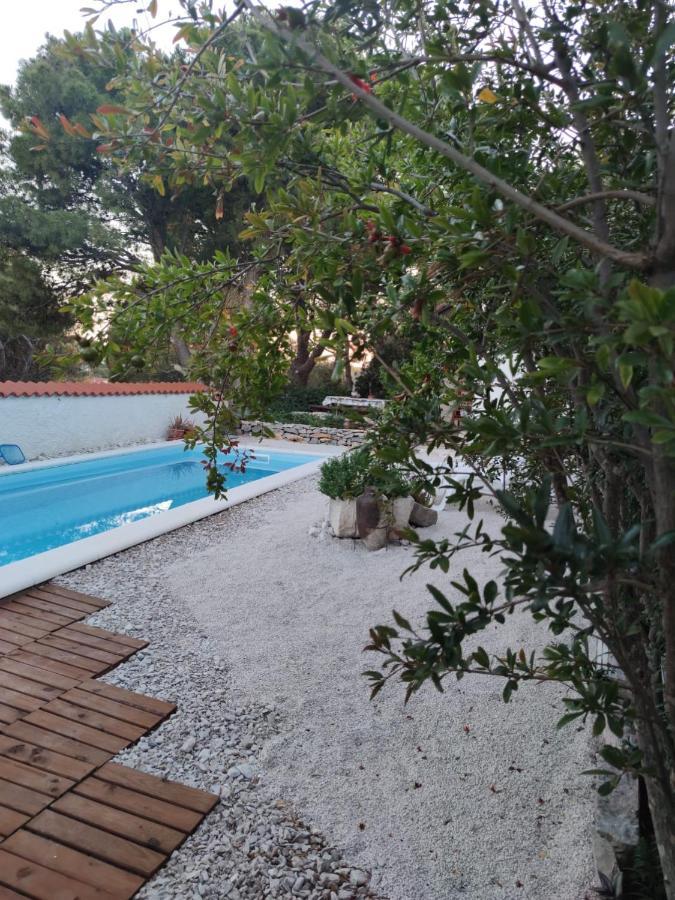 Vacation House Milka Милна Екстериор снимка