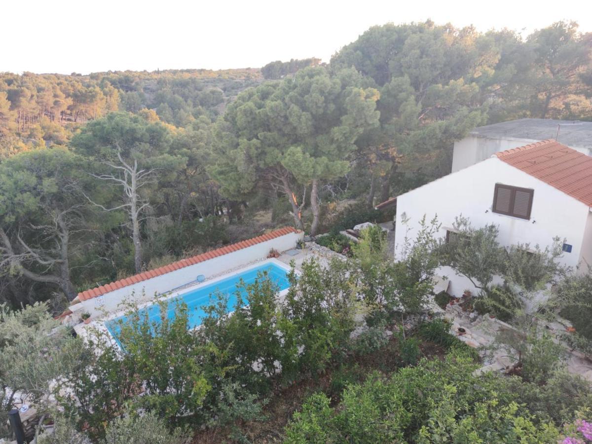 Vacation House Milka Милна Екстериор снимка