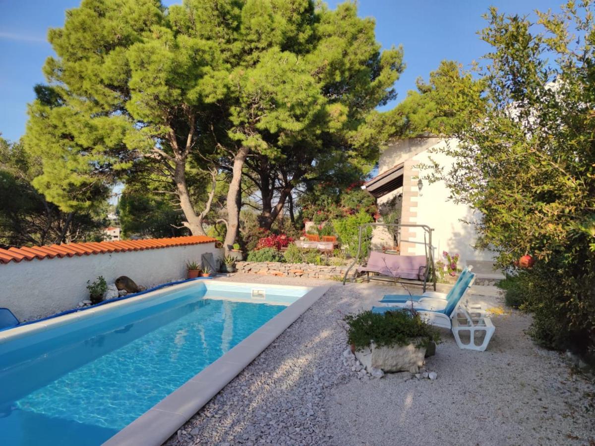 Vacation House Milka Милна Екстериор снимка